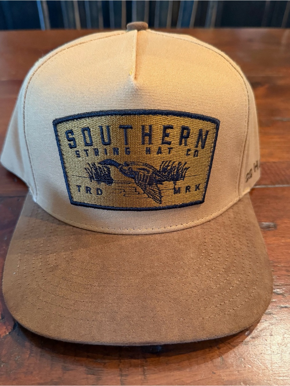 Southern String Hat Co NWOT Men’s Tan/Brown suede rim with Logo